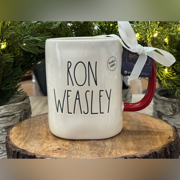 ♟️ Brand NEW w/Tags Rae Dunn Harry Potter RON WEASLEY Double Sided Mug ♟️ - Picture 2 of 11